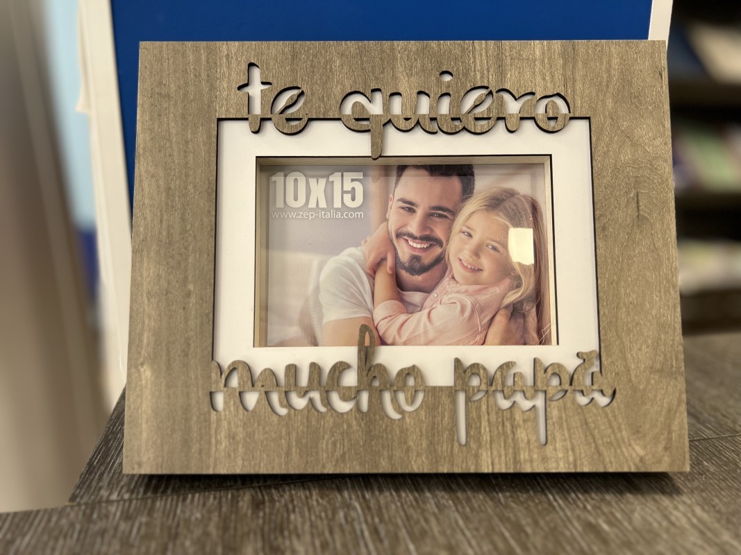 MARCO PAPA TE QUIERO MUCHO