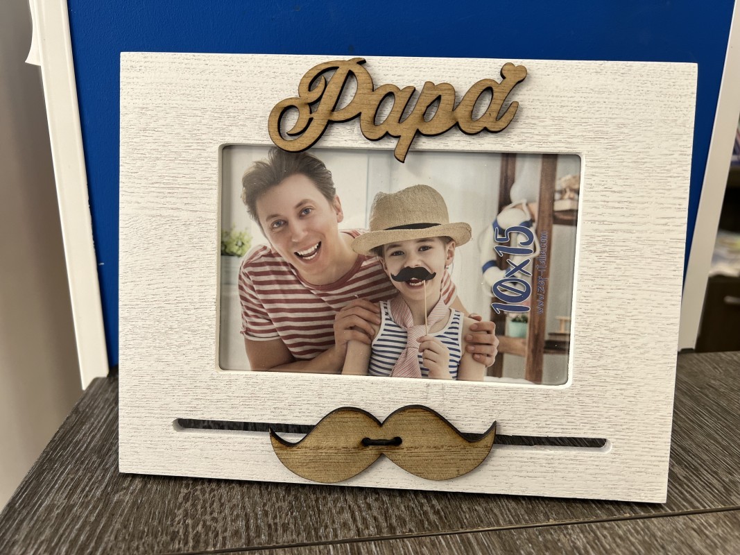 PAPA CON BIGOTE
