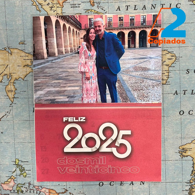 CALENDARIO PERSONALIZADO CON FALDILLA 2